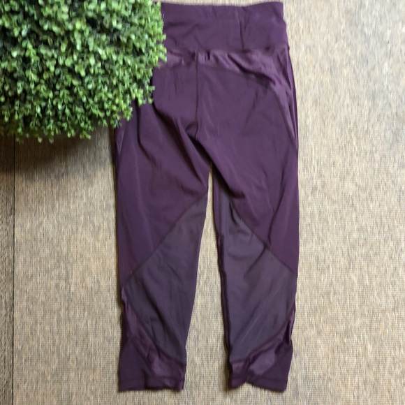 Sweaty Betty The Power Mesh Cropped Leggings sizeXs - Picture 6 of 6